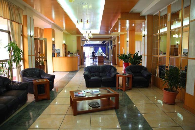 Hotel Paradise 4*